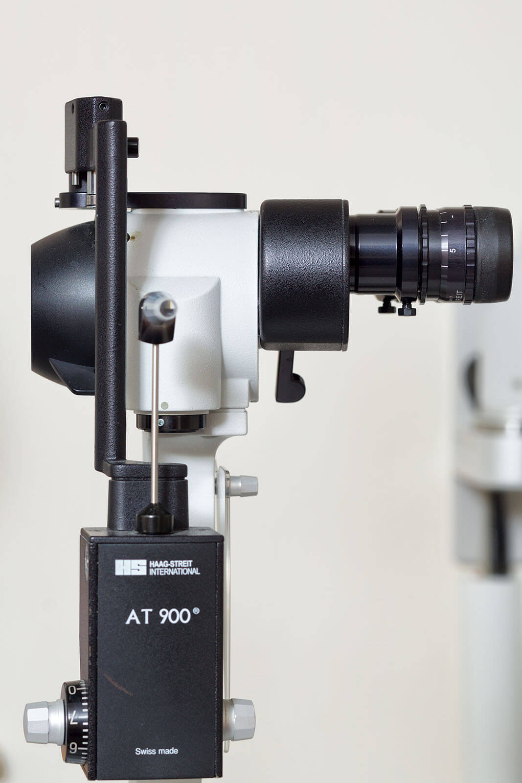 Slit lamp for viewing developing cataracts.